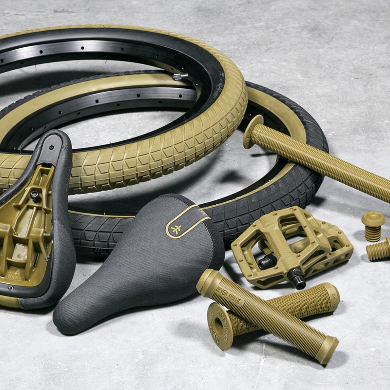 2015 Preview: Military Green Colorway