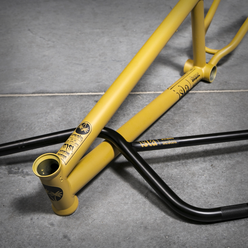 2015 Preview: Mustard Yellow Isla Frame and Isla 2 Bars