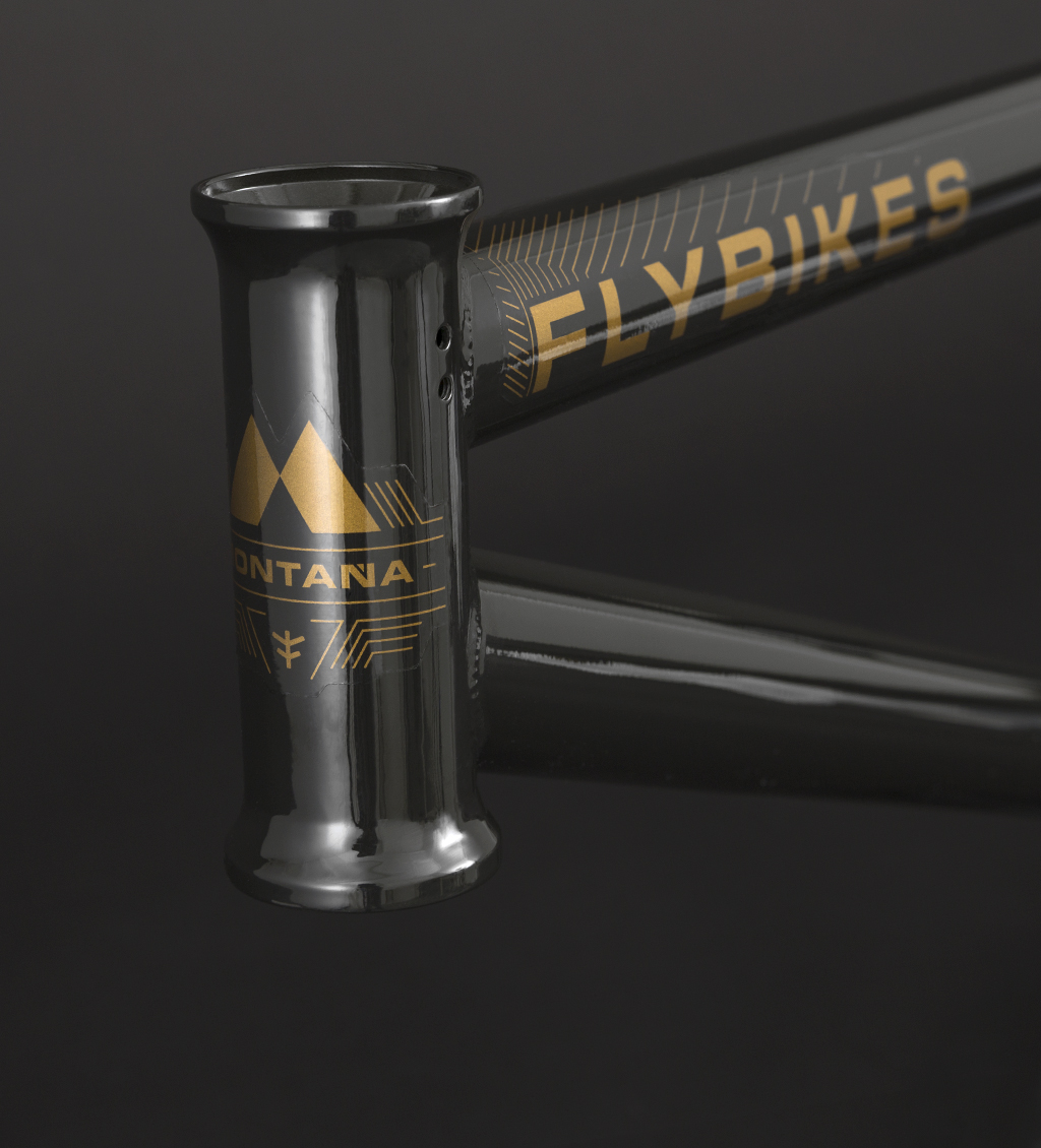 2016 Preview - Gloss Black Montaña Frame