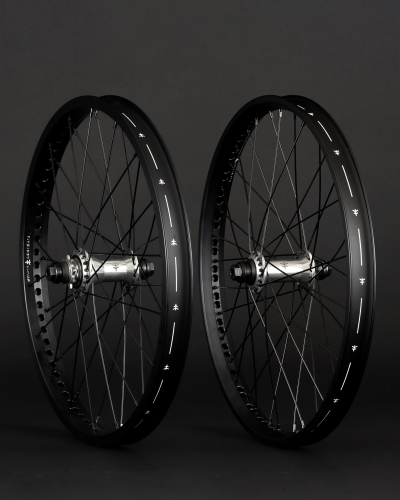 Magneto Wheel Set Polished